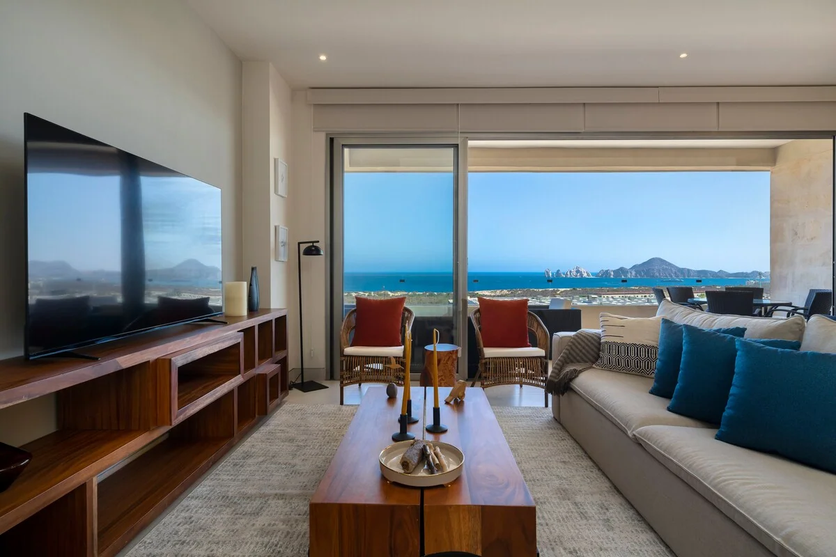 Stunning 2BR Condo with Amazing Ocean Views - Apartments for Rent in Cabo San Lucas, Baja California Sur, Mexico - Image 1