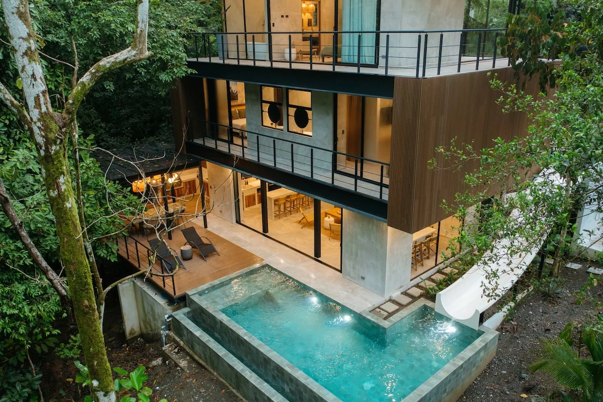 New Private 3BR Luxury Tree House with Waterslide - Image 1