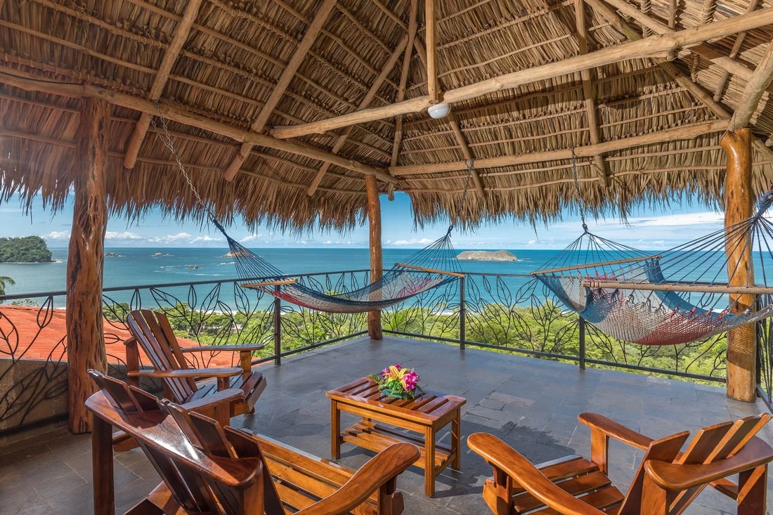 4BR Villa