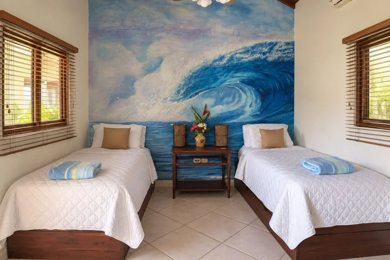 Twin kids bedroom