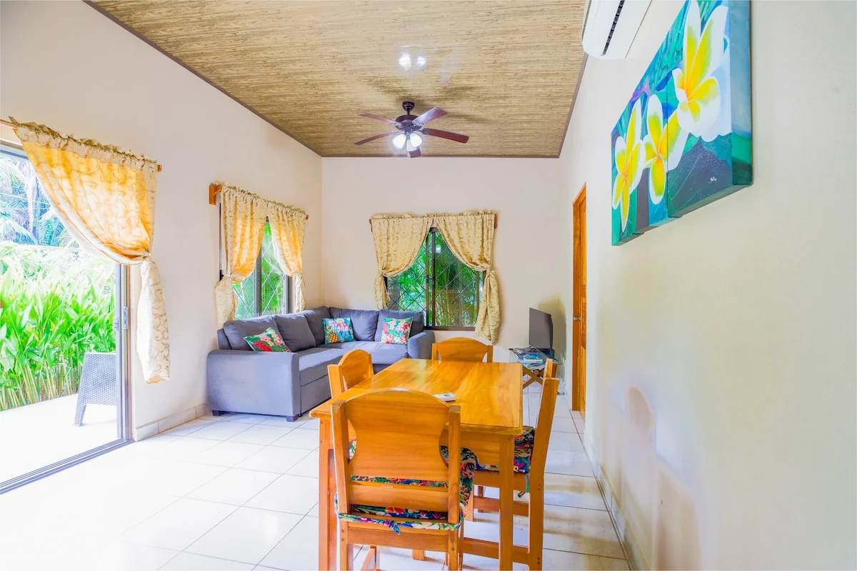 Casa Mango