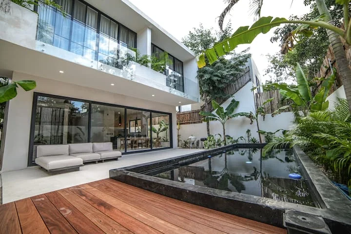 5BR Luxury Villa