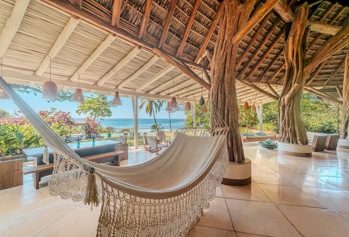 6BR Villa