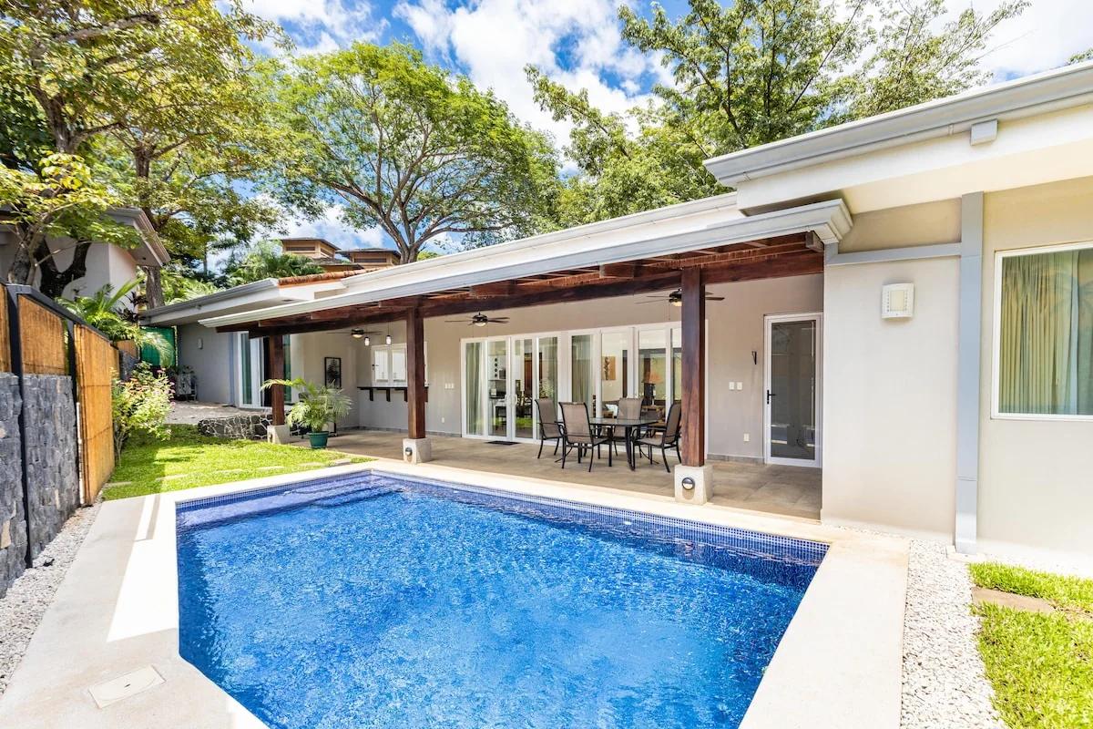 Private Villa with Pool & Beach Club Access - Houses for Rent in Playa Langosta, Guanacaste Province, Costa Rica