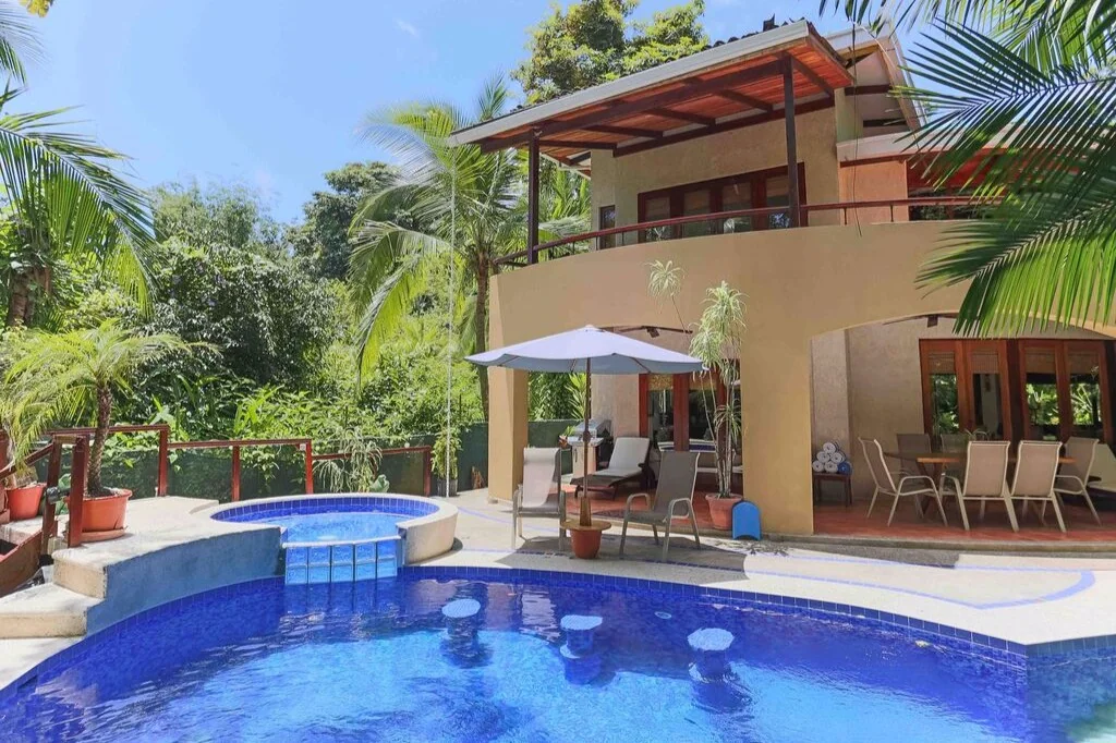 3BR Villa