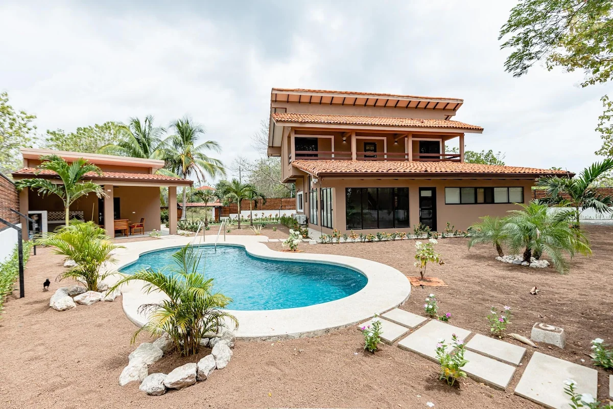Flamingo Estates 18- 4 BR House with Pool - Houses for Rent in  Cabo Velas, Provincia de Guanacaste, Costa Rica - Image 1