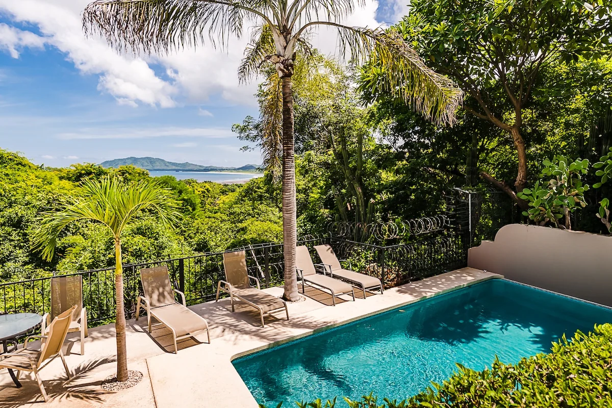Ocean View 2Br/2Bth Condo in Tamarindo — 2 bedroom vacation rental in Tamarindo