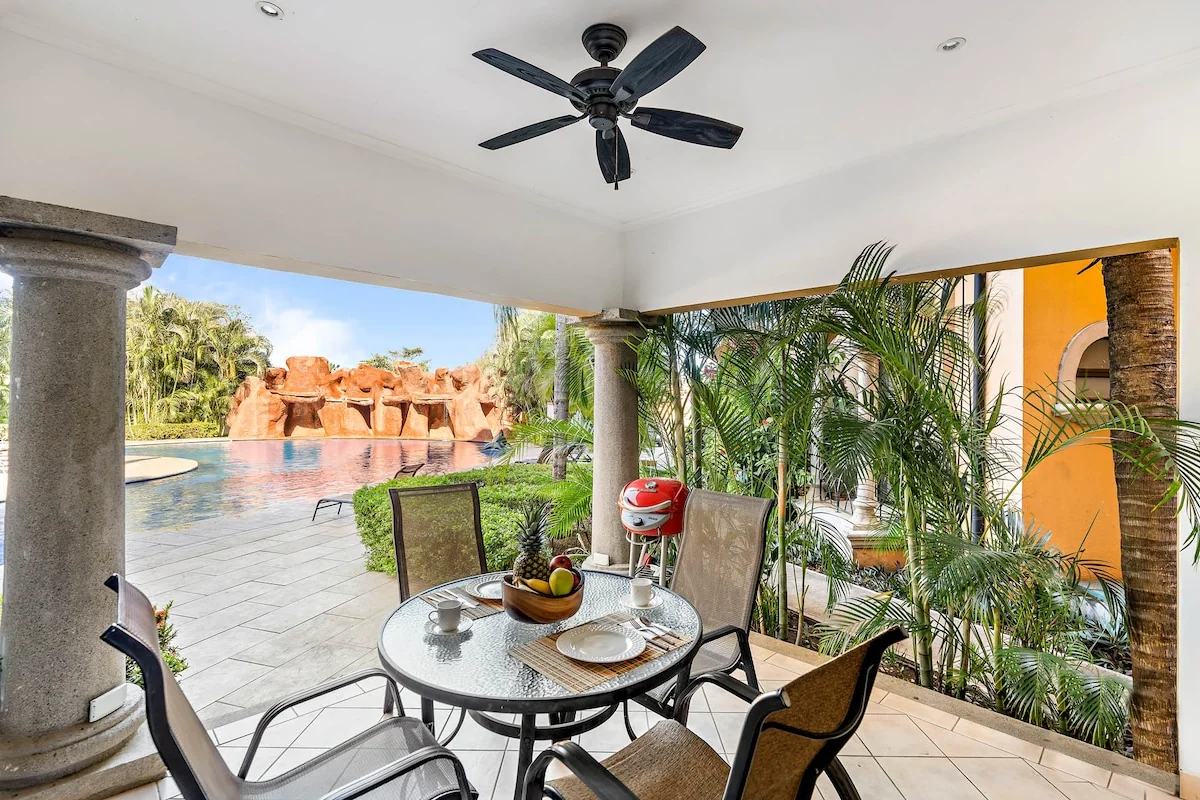 Sunrise Poolside Oasis Condo — 2 bedroom vacation rental in Tamarindo
