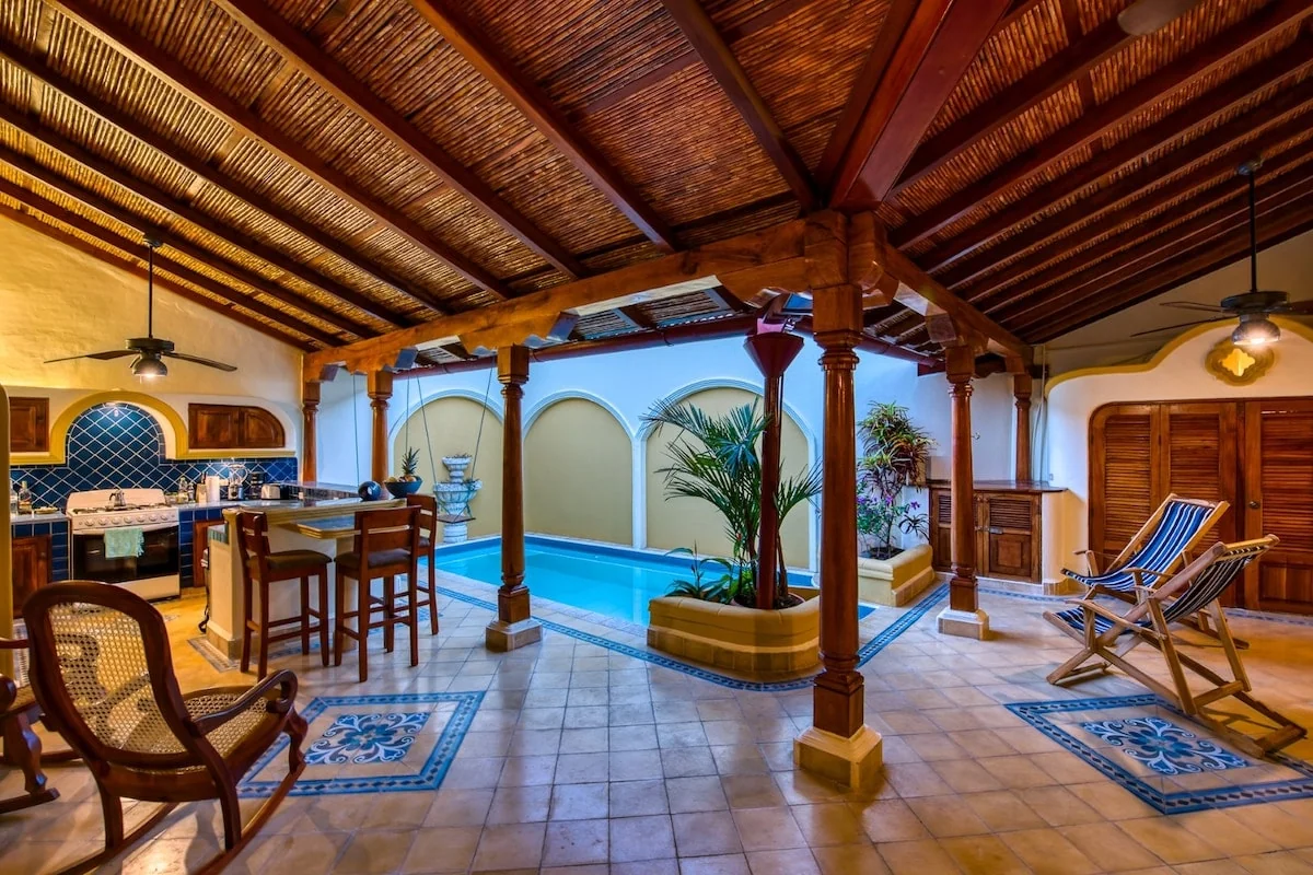 Authentic Colonial Charm w Private Pool in center - Villas for Rent in Granada, Granada, Nicaragua