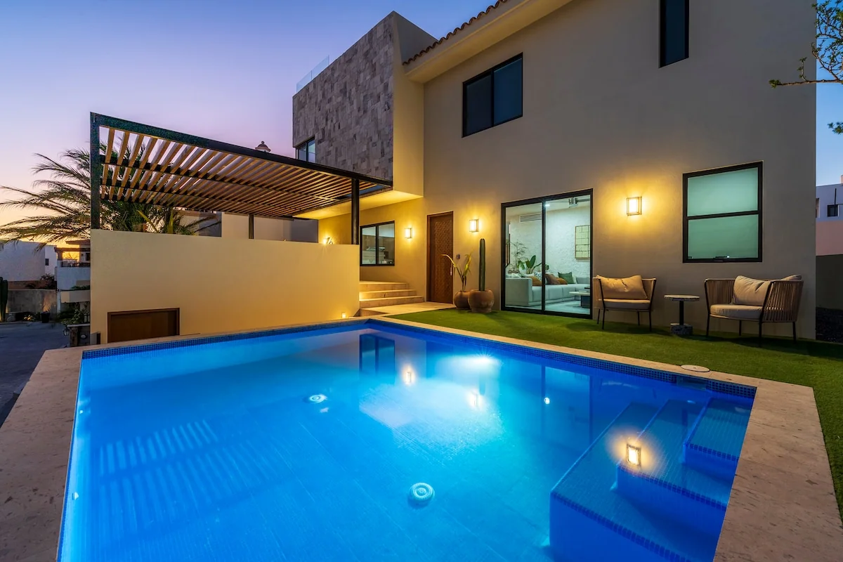 Casa Torote - Best Rooftop Hot Tub and Views - Houses for Rent in Cabo San Lucas, Baja California Sur, Mexico