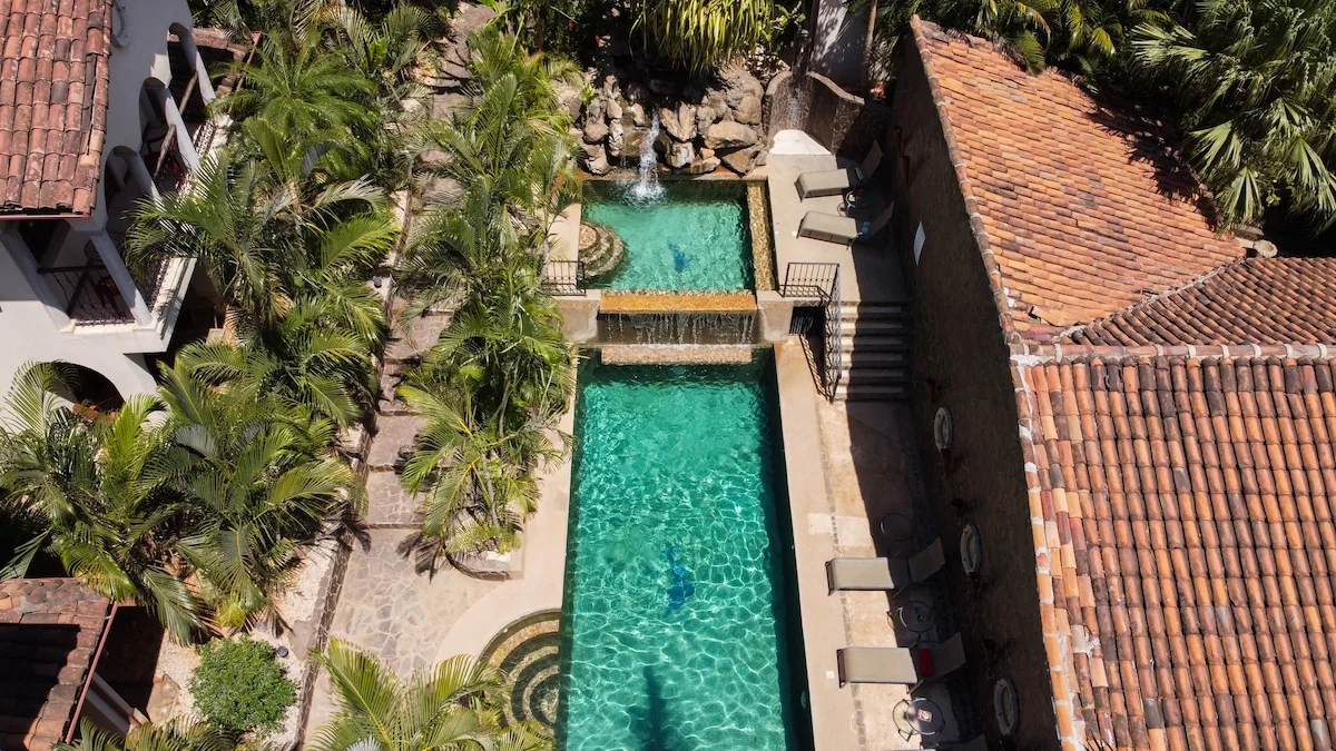 Elegant Colonial Style Villa with Pool — 2 bedroom vacation rental in Tamarindo
