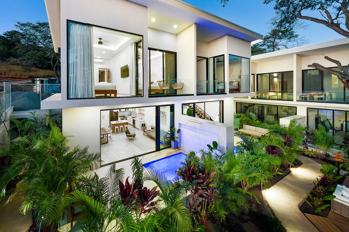 Maitri - 6 BR | 9 BA | 3 Private Pools | 3 Villas | Fast Wifi - Villas for Rent in Tamarindo, Provincia de Guanacaste, Costa Rica