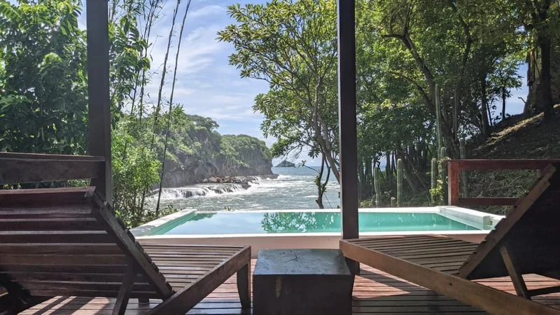 Shankton Harbour 3BR/4Bed/4BA w Private SEA path - Houses for Rent in Rivas, Rivas, Nicaragua