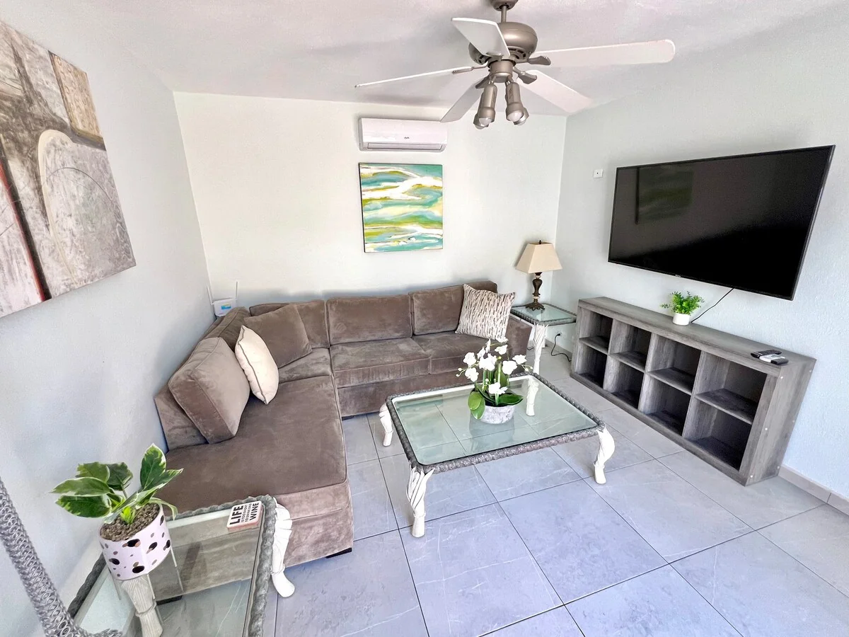 Beach Access | 10 min Downtown | 2bdr - Houses for Rent in Cabo Bello, Baja California Sur, Mexico