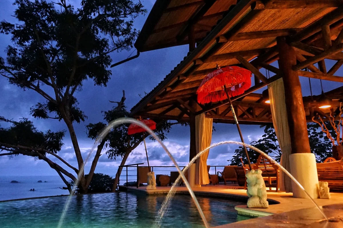 Huge Views Bali Inspired 4 Suites Private Pool - Houses for Rent in Quepos, Puntarenas Province, Costa Rica