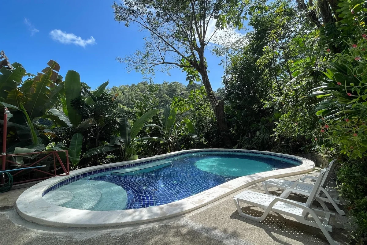 Eco-Condo #8 Serviced Apartments w/Pool - Apartments for Rent in Quepos, Provincia de Puntarenas, Costa Rica