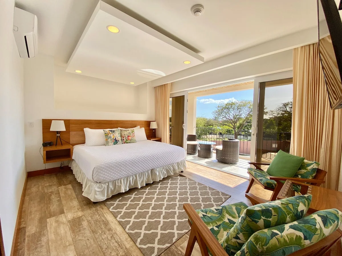 Tropical Lux ⛱ 2Bdr condo⛱ Pool view⛱ At the Beach - Apartments for Rent in Playa Langosta, Provincia de Guanacaste, Costa Rica