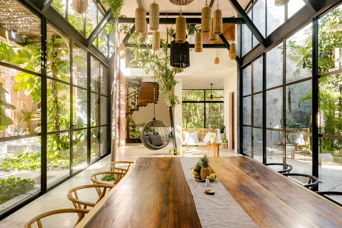 6BR Villa