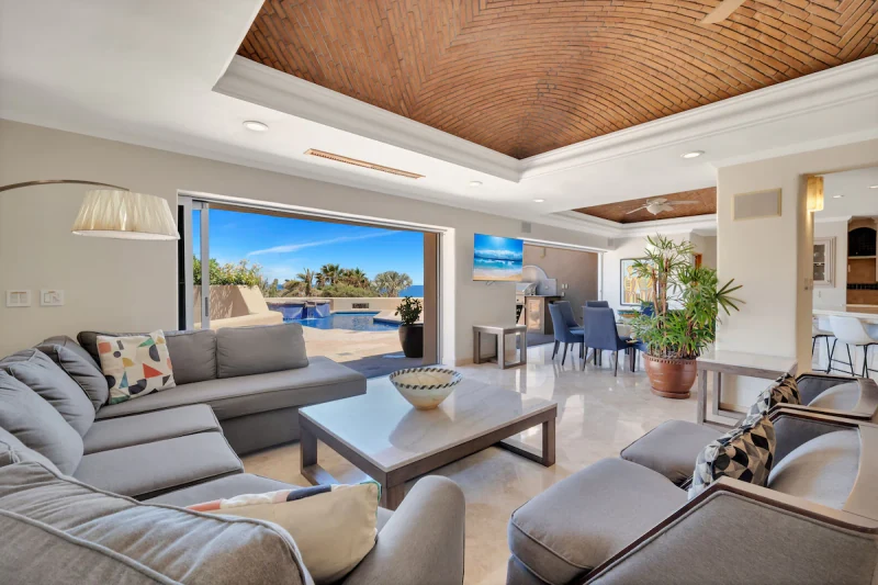 Casa Dorado includes Chef, Maid, Concierge — 5 bedroom vacation rental in Pedregal