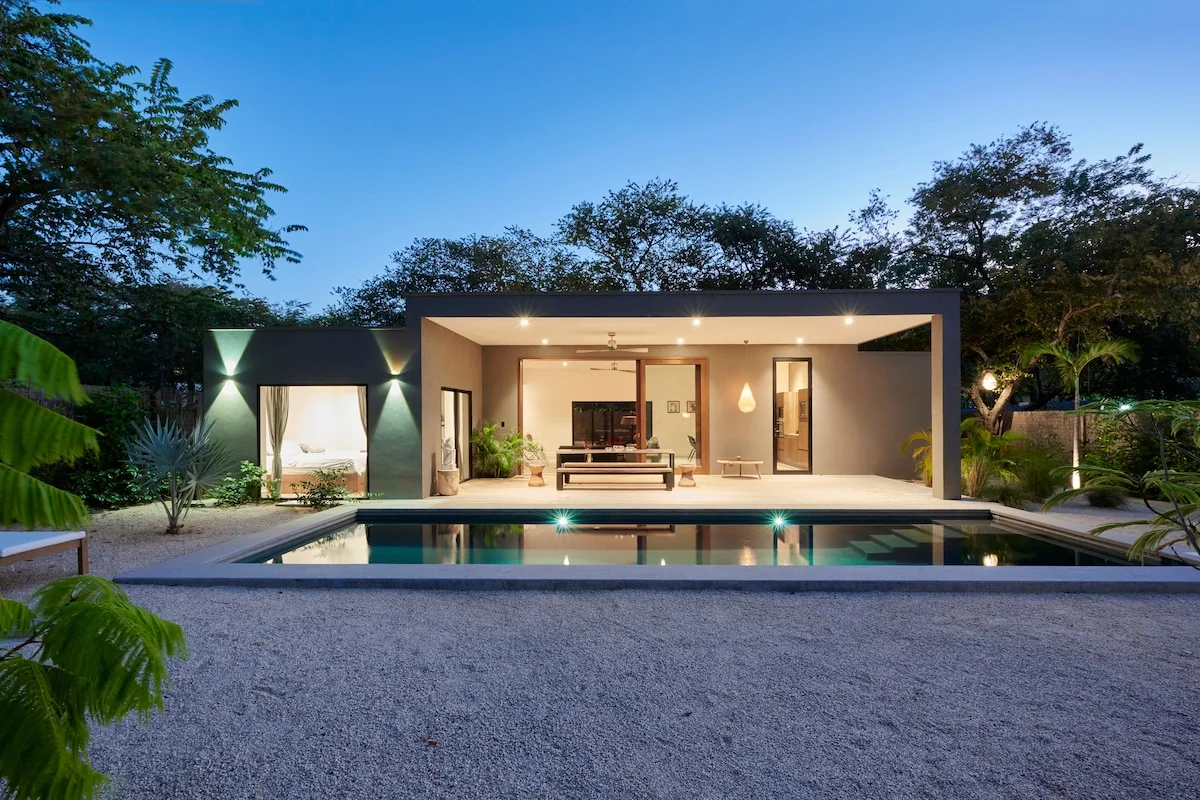Villa Ethir:contemporary villabeachfront community - Villas for Rent in Tamarindo, Provincia de Guanacaste, Costa Rica - Image 1