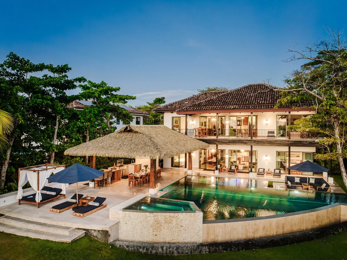 Beachfront, Private Pool, Jacuzzi & Beach Access - Houses for Rent in Tamarindo, Guanacaste, Costa Rica
