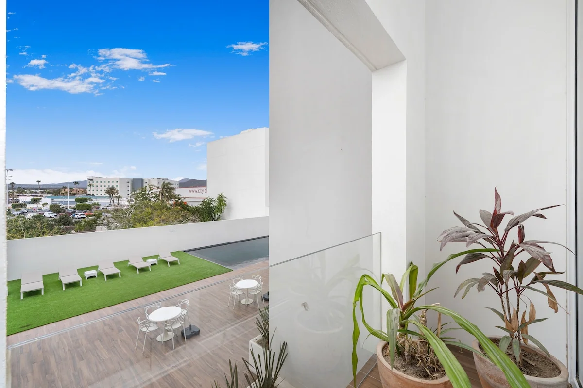 Downtown 3B/3BH apt near beach — 3 bedroom vacation rental in Cabo San Lucas