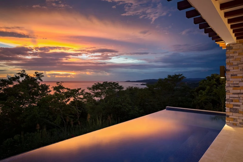 Modern Beauty. Best view in Santana. 4 bed/5bath - Houses for Rent in Tola, Rivas, Nicaragua