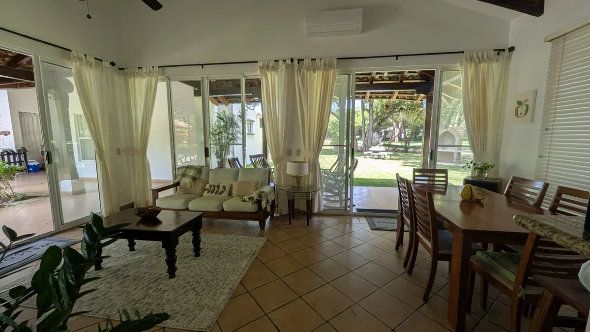Arbolito Viejo (2br) 14