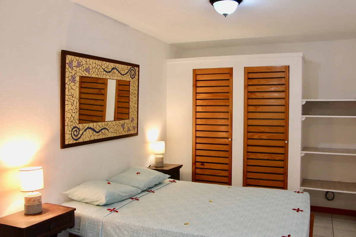 La Suite - Condo on Beautiful Property with Pool - Apartments for Rent in Quepos, Puntarenas Province, Costa Rica