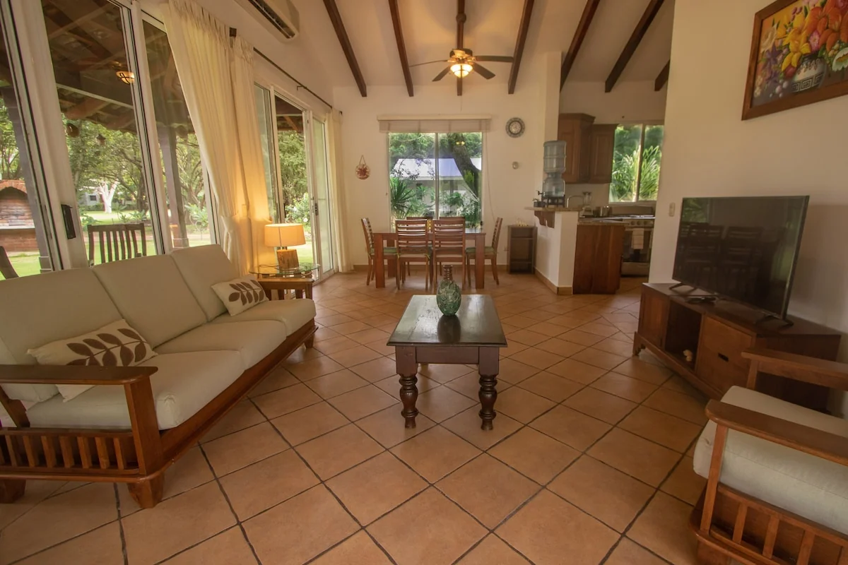 Arbolito Viejo (2br) 2