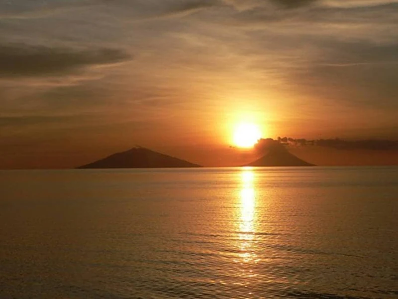 Bungalow 3 guests-Casa Hernandez-Beach Access-Wi-Fi - Guesthouses for Rent in San Fernando, Ometepe Island, Nicaragua