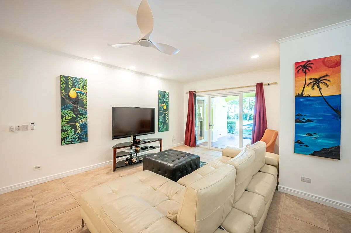 Amazing Private Beach Front Villa with Hot tub - Houses for Rent in Playa Hermosa, Puntarenas Province, Costa Rica - Image 1