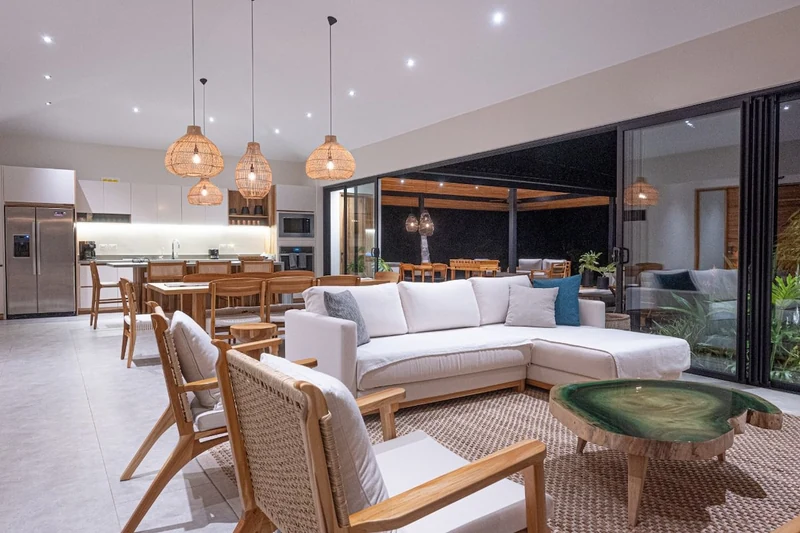 Casa Zuri Luxury Villa + Guest House & Beach Club - Villas for Rent in Tamarindo, Guanacaste Province, Costa Rica