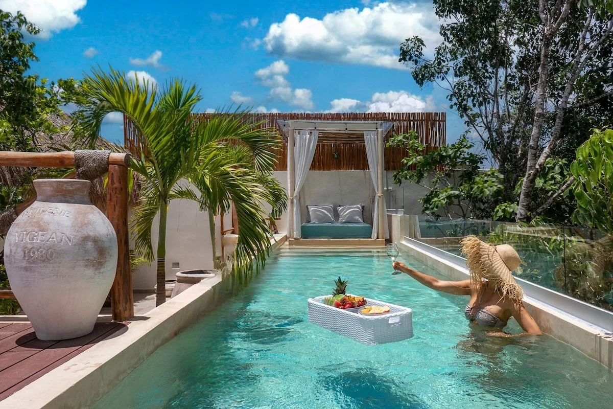 Villa Elements