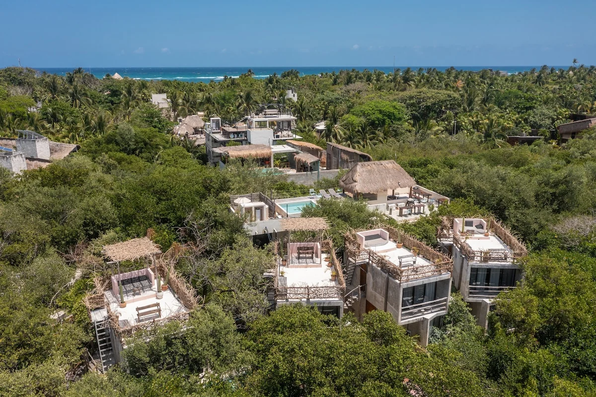 8BR Luxury Villa