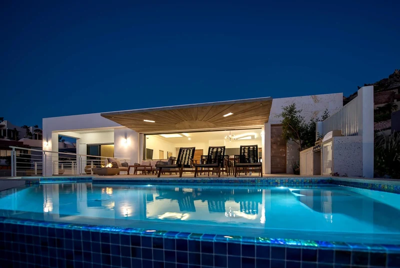 Contemporary Villa