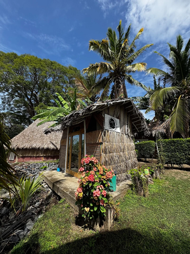 Ometepe cozy lakefront cabin - Cabins for Rent in Rivas, Rivas, Nicaragua