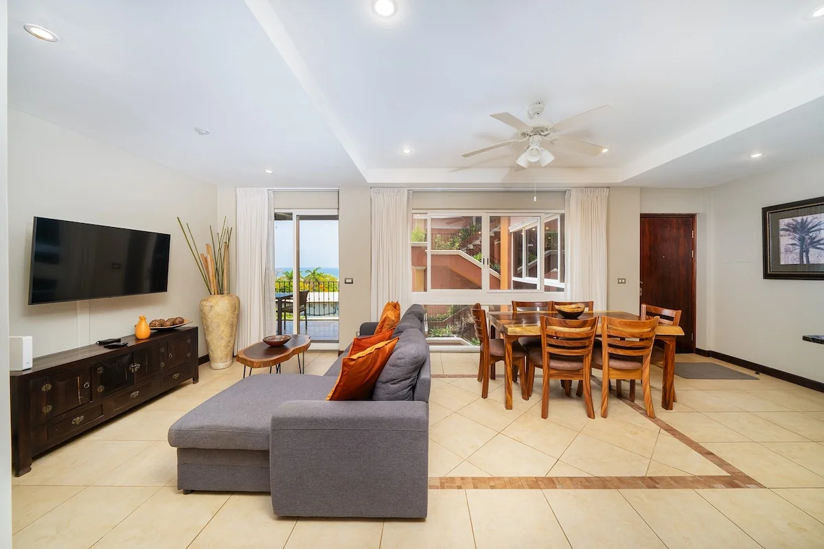 Ocean View 2BR Condo in Langosta *Pool* Near Tama - Condominiums for Rent in Tamarindo, Provincia de Guanacaste, Costa Rica