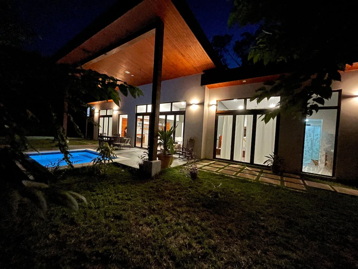 Jungle Villa with Pool • Sunset Retreat • Villa 9 - Villas for Rent in San Ignacio, Cayo District, Belize - Image 1