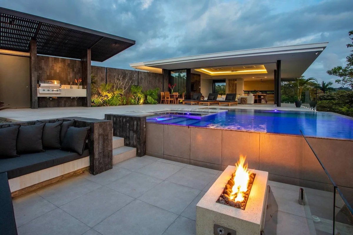 Magnificent Brand New Villa