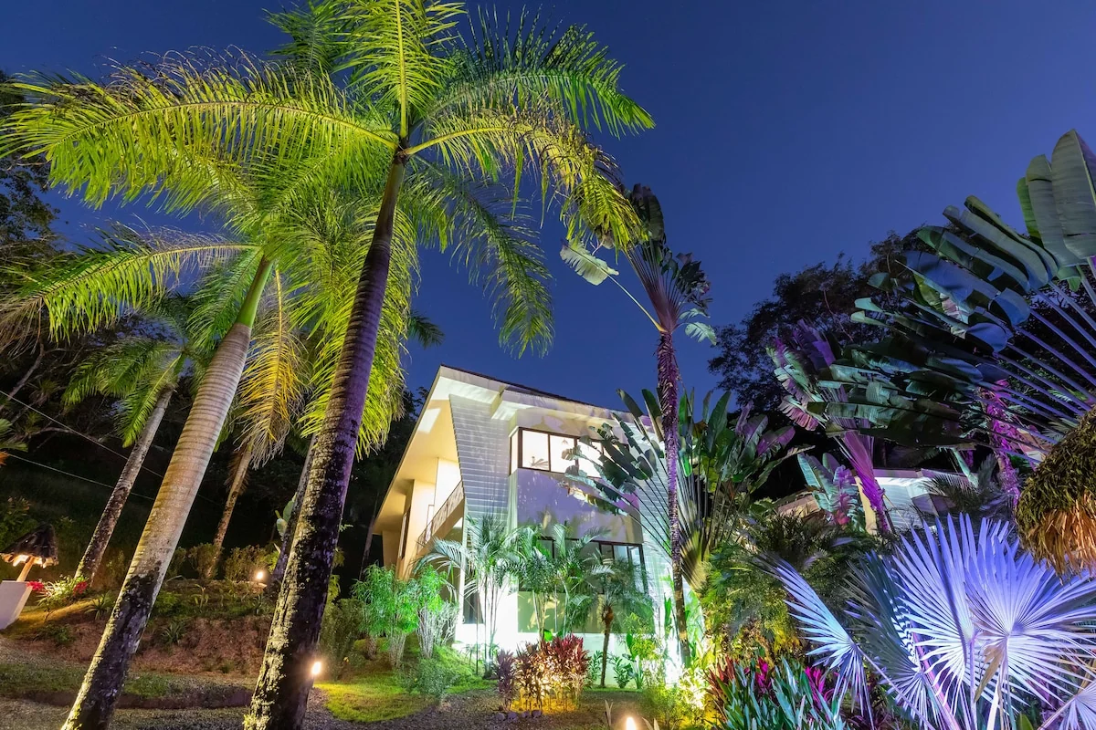 3-Toed Abode 3