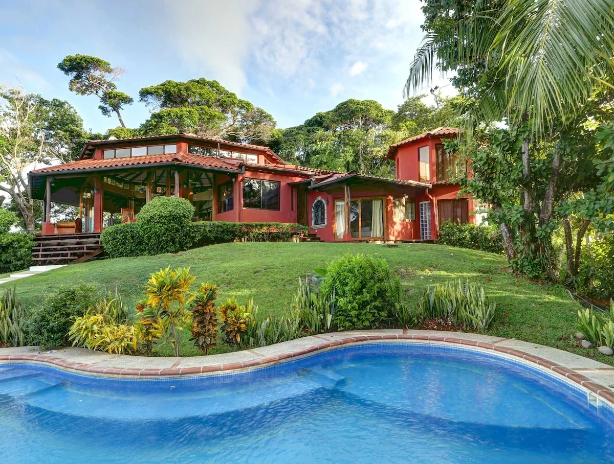 Home in Puntarenas - Image 1