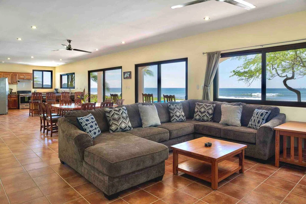 Casa Panga Drops