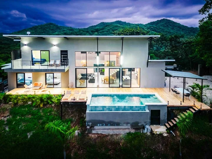 3BR Villa