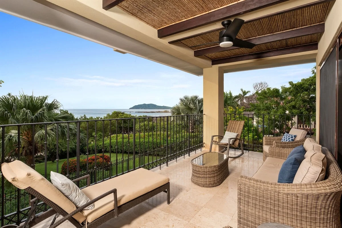 3 Bedroom Oceanfront Luxury Steps To The Sand - Condominiums for Rent in Tamarindo, Guanacaste Province, Costa Rica