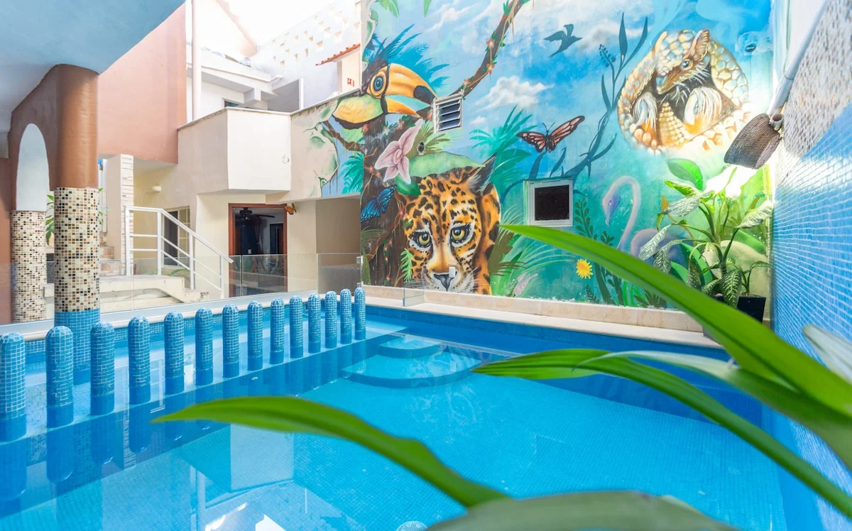 10BR Villa