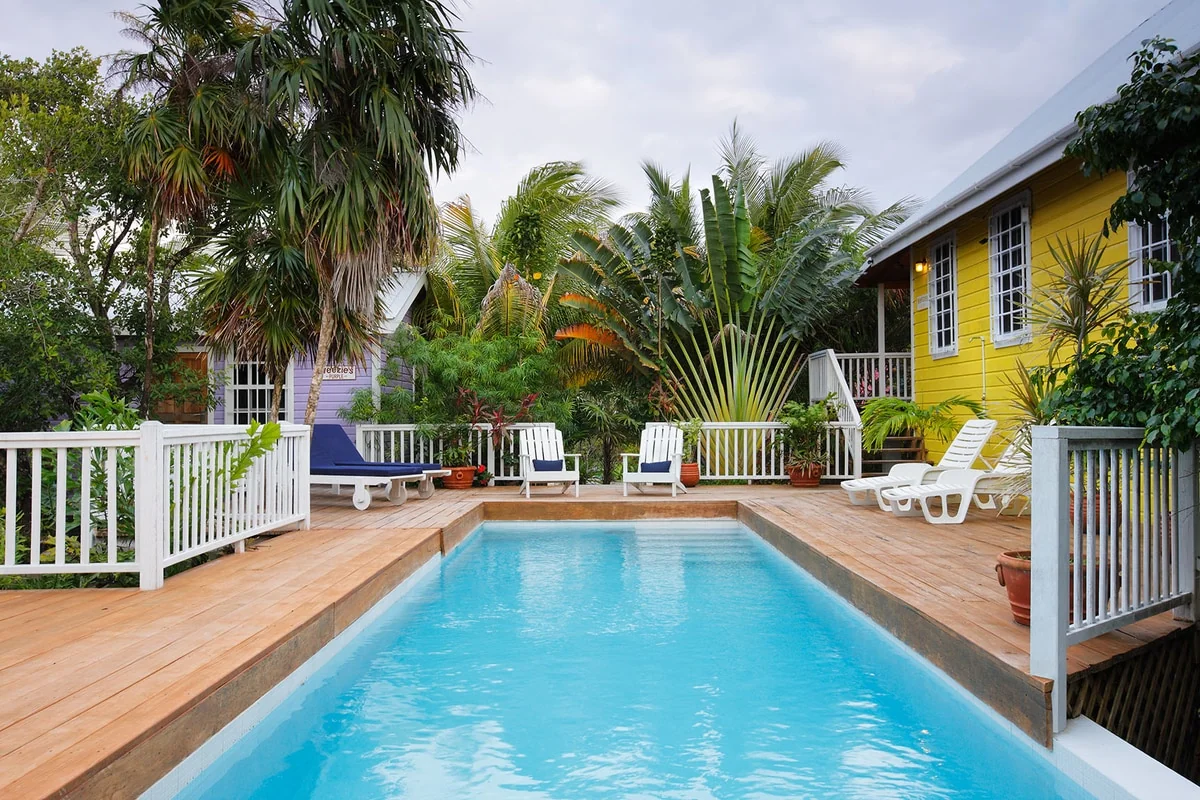 Weezie's Yellow Cottage with pool - Aparthotels for Rent in Caye Caulker, Belize - Image 1