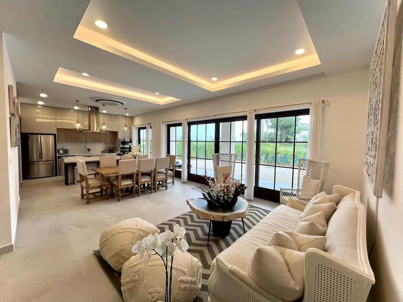 4BR Luxury Villa