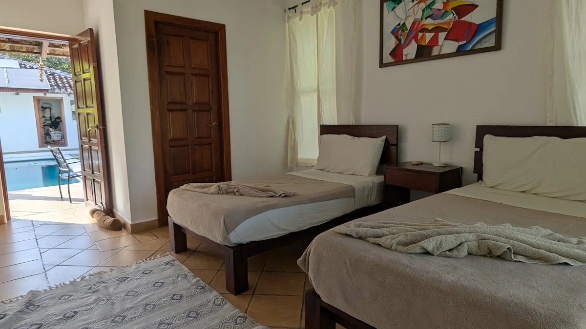 Arbolito Viejo (4br) 13