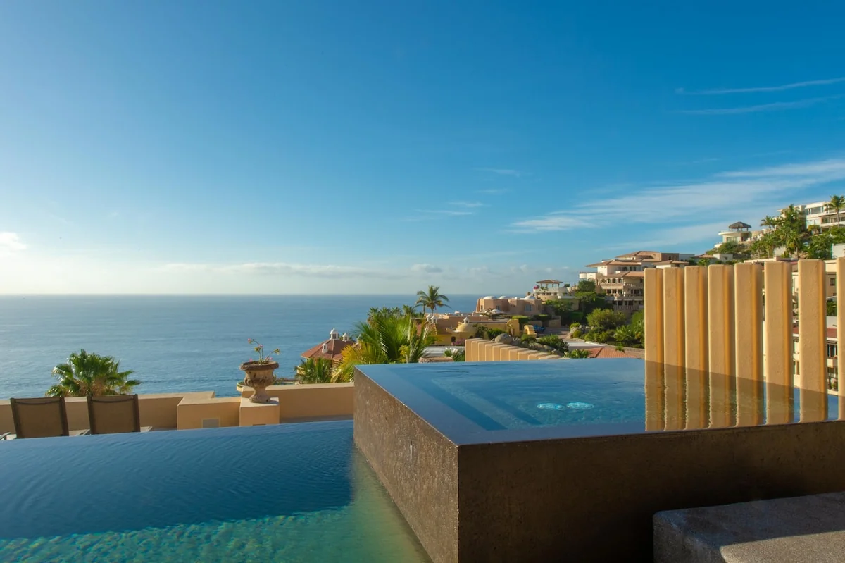 Oceanfront Luxe Villa | Cook, Pool w/ Swim-Up Bar - Villas for Rent in Cabo San Lucas, Baja California Sur, Mexico